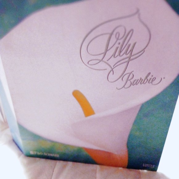 Cala Lily Barbie - Picture 2 of 8